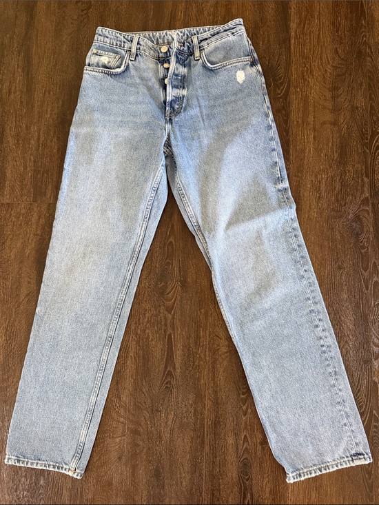 H&M Denim - H&M Light Wash Boyfriend Jeans